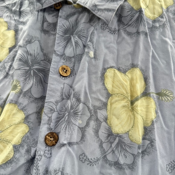 Tommy Bahama Hawaiian Floral Shirt Men’s Sz Large Blue Cream Short‎ Sleeve Retro - Picture 6 of 9